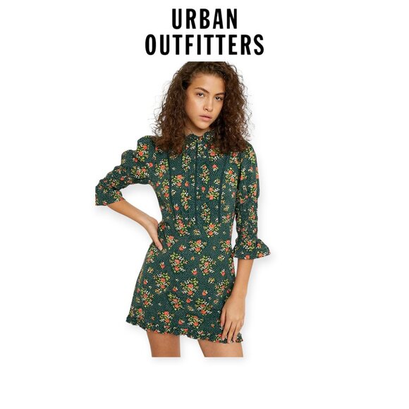 🌲 Evergreen Floral Mini – Holiday + NYE Main-Character Vibes size XS - Picture 1 of 12